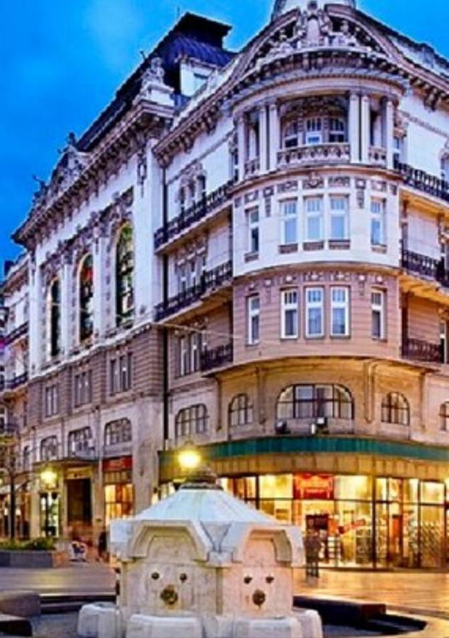 Top Spot Apartment Belgrád Kültér fotó