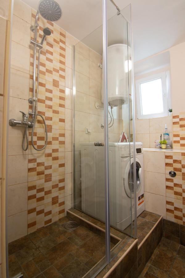 Top Spot Apartment Belgrád Kültér fotó