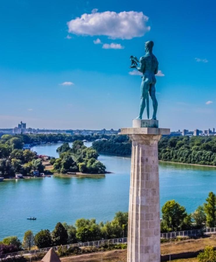 Top Spot Apartment Belgrád Kültér fotó